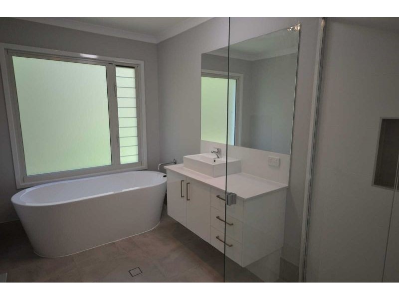 2/17 Grant Street, Noosa Heads QLD 4567