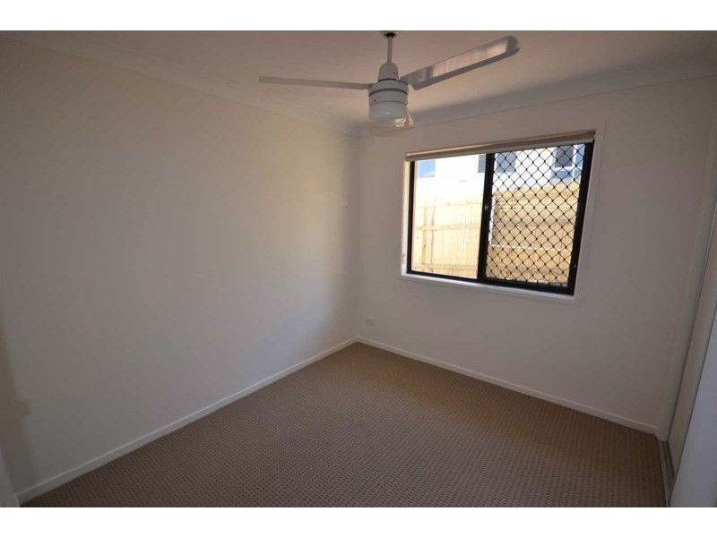 2/6 Lake View Place, Bli Bli QLD 4560