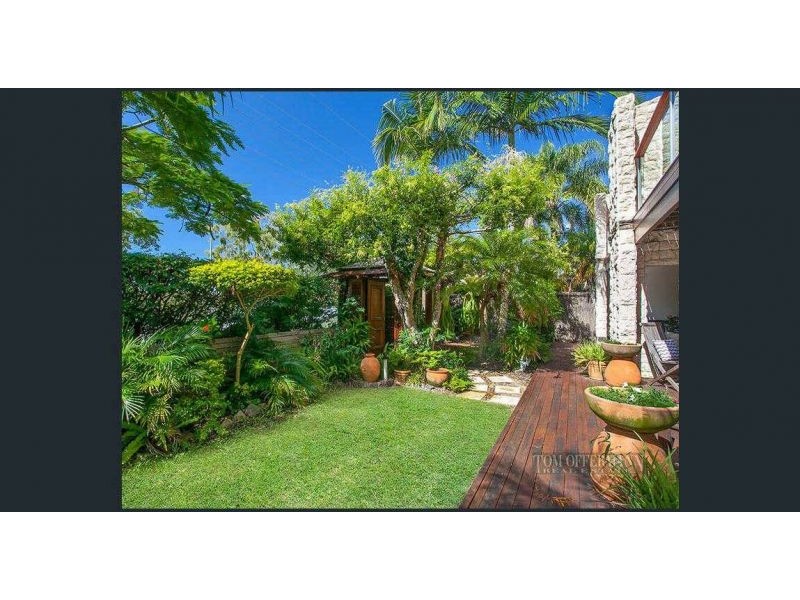 2/273 Weyba Road, Noosaville QLD 4566