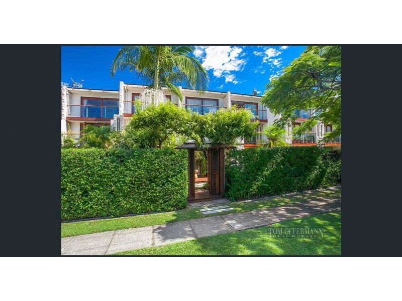 2/273 Weyba Road, Noosaville QLD 4566