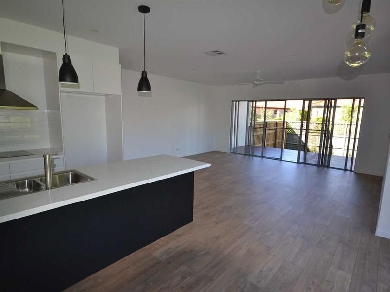2/57 Hilton Terrace, Tewantin QLD 4565