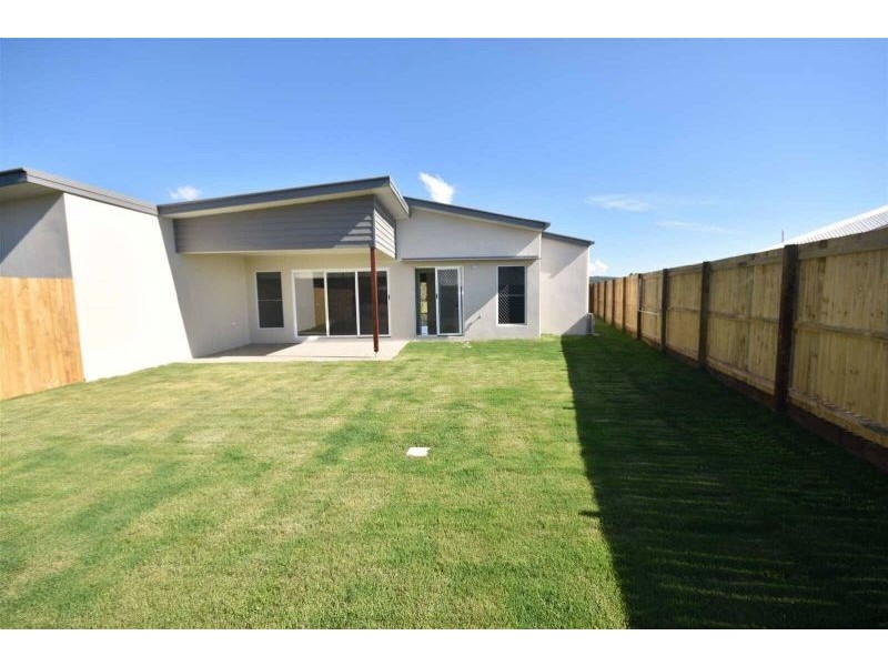 1/58 Augusta Circuit, Peregian Springs QLD 4573