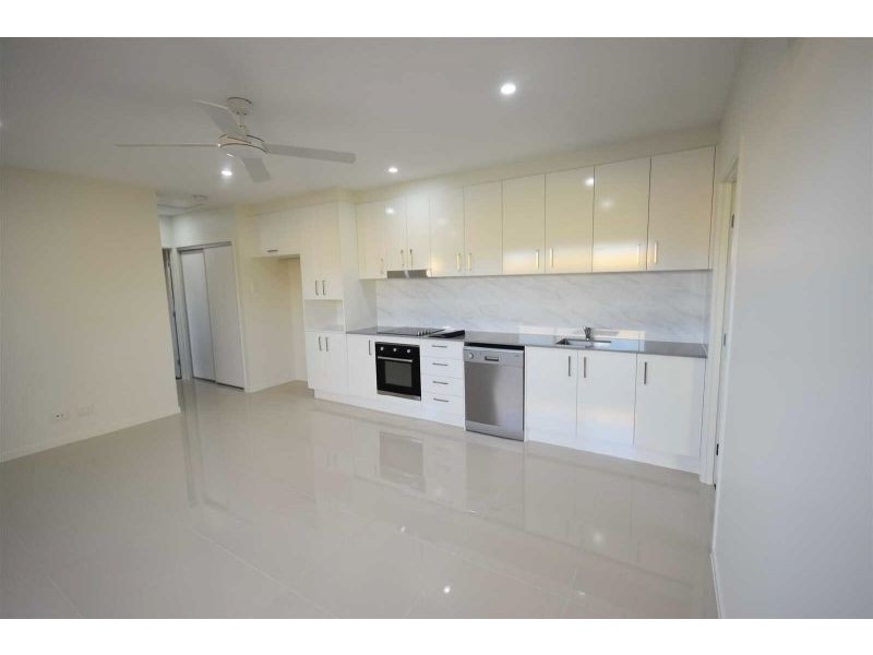 2/58 Augusta Circuit, Peregian Springs QLD 4573