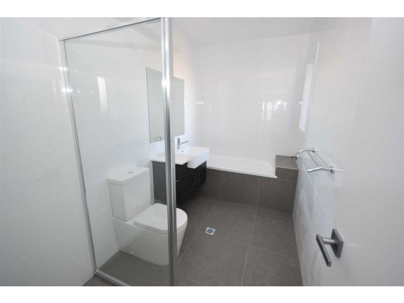 3 Silver Gull Cresent, Peregian Springs QLD 4573