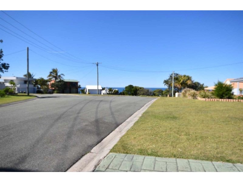 8 Lyrebird Court, Peregian Beach QLD 4573