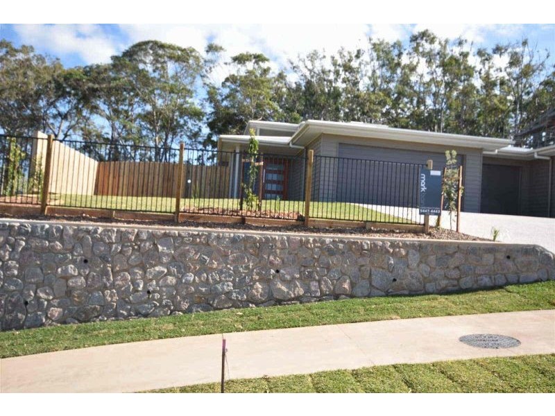 4 Silver Gull Cresent, Peregian Springs QLD 4573