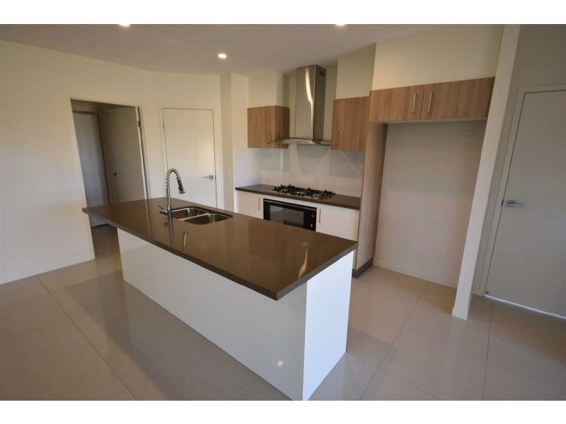 4 Silver Gull Cresent, Peregian Springs QLD 4573