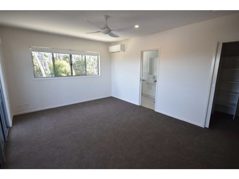 4 Silver Gull Cresent, Peregian Springs QLD 4573