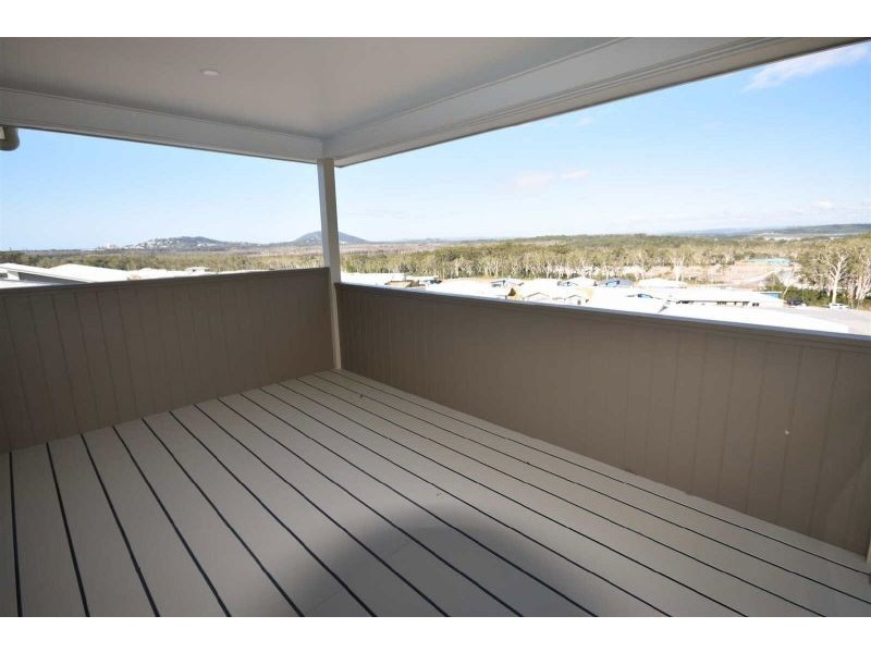 4 Silver Gull Cresent, Peregian Springs QLD 4573