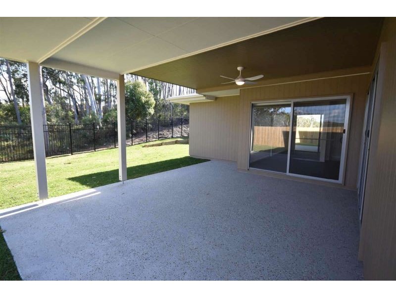 4 Silver Gull Cresent, Peregian Springs QLD 4573