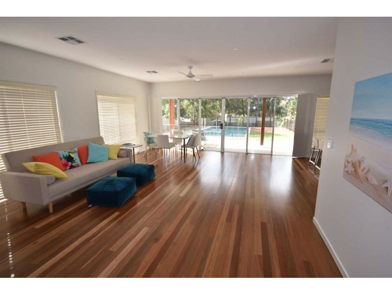 22 Banksia Avenue, Noosa Heads QLD 4567