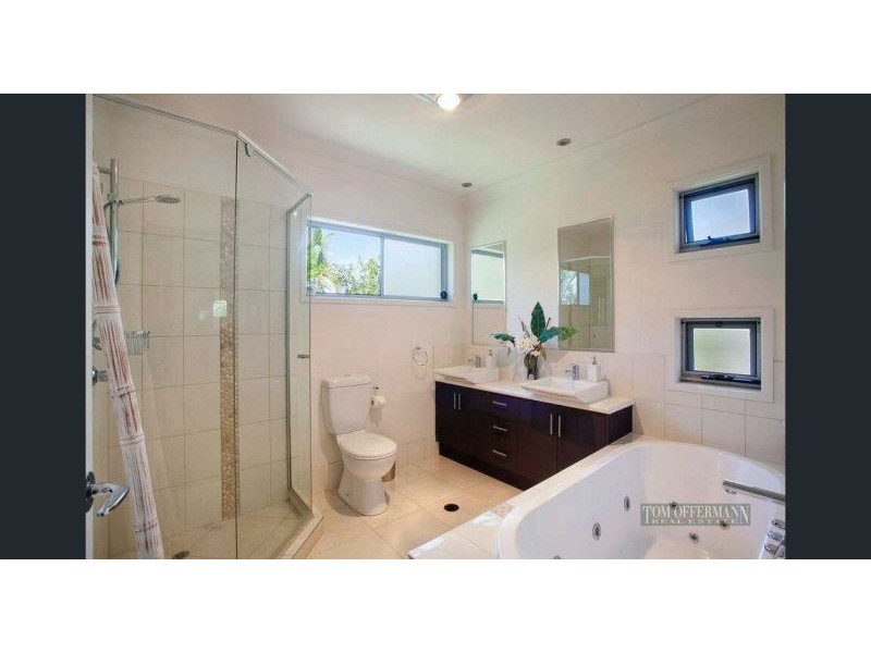 11 Grosvenor Terrace, Noosa Heads QLD 4567