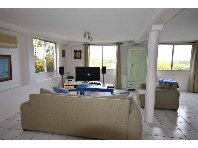 32 Noomar Drive, Doonan QLD 4562