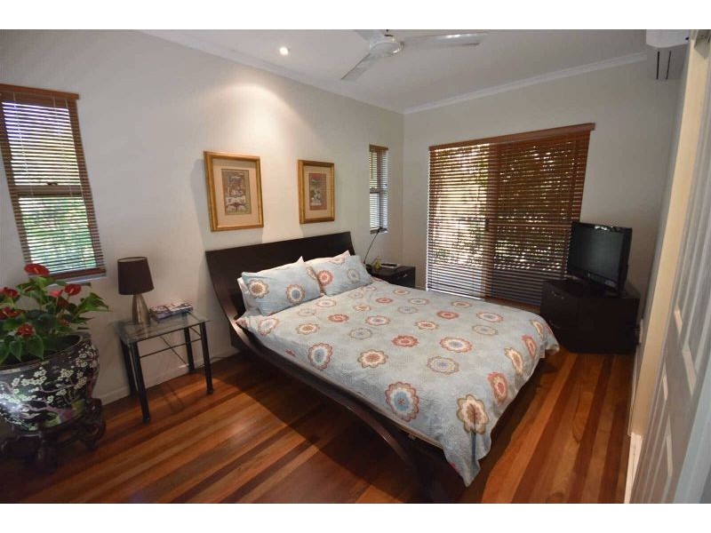 2 Kiamba Court, Noosa Heads QLD 4567