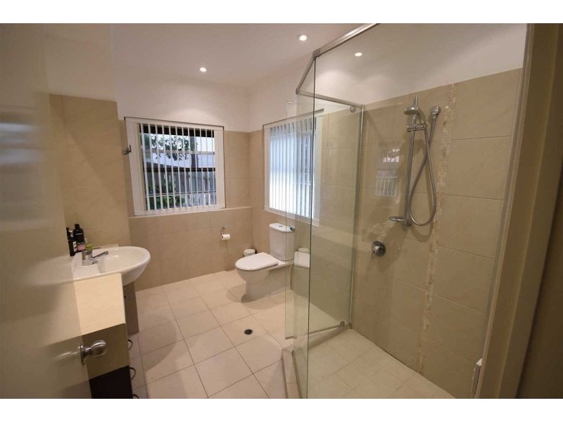 2 Kiamba Court, Noosa Heads QLD 4567