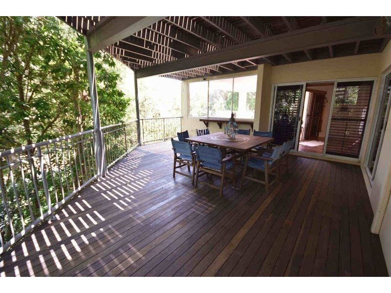 2 Kiamba Court, Noosa Heads QLD 4567