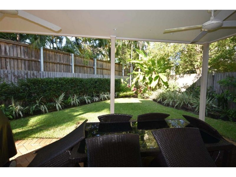 2/7 Stillwater Place, Noosa Waters QLD 4566