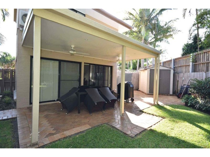 2/7 Stillwater Place, Noosa Waters QLD 4566