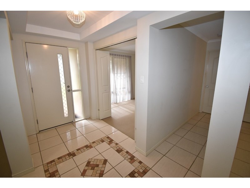 2 Kensington Drive, Cooroy QLD 4563