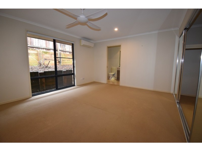 2 Kensington Drive, Cooroy QLD 4563