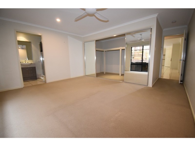 2 Kensington Drive, Cooroy QLD 4563