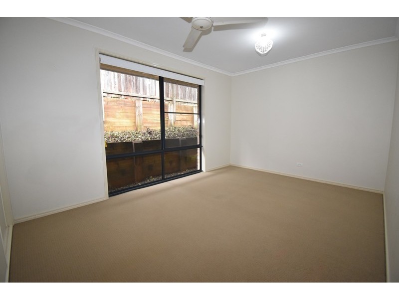 2 Kensington Drive, Cooroy QLD 4563