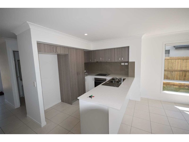 28 Godwit Place, Peregian Springs QLD 4573