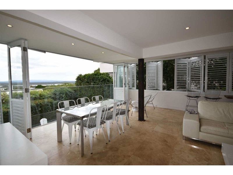 1/31 Picture Point Cresent, Noosa Heads QLD 4567