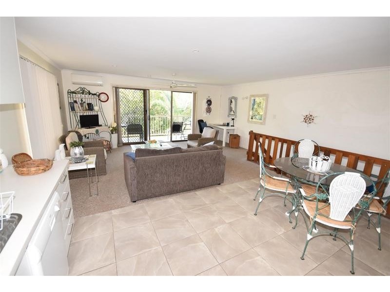 1/25 Katharina Street, Noosa Heads QLD 4567