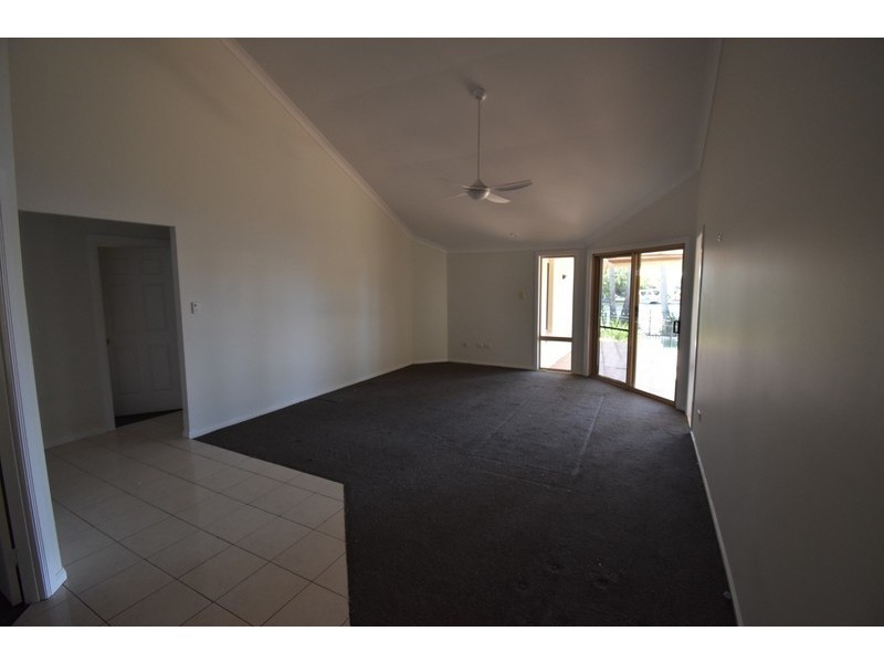 19 The Peninsula, Noosa Waters QLD 4566