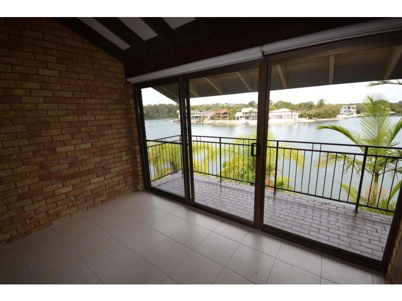 2/4 Peza Court, Noosa Heads QLD 4567