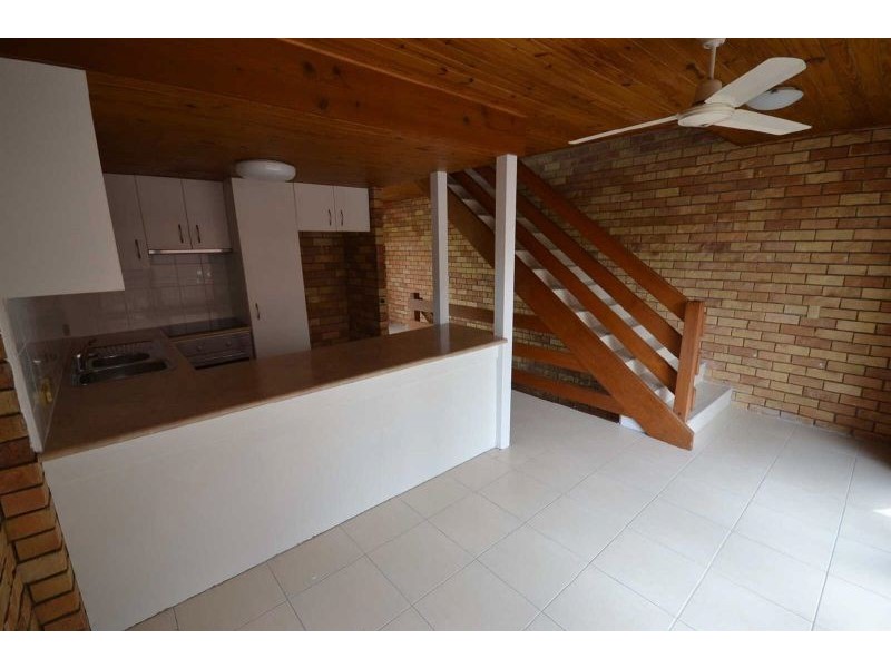 2/4 Peza Court, Noosa Heads QLD 4567