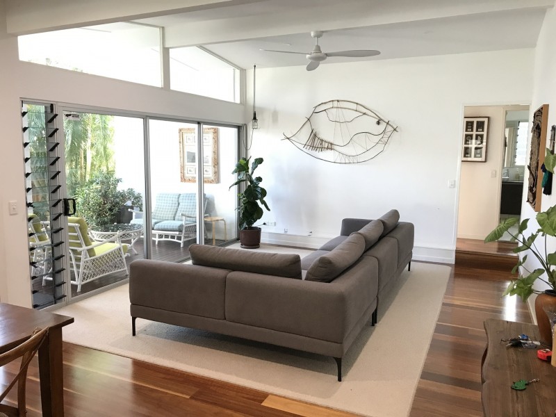 15 Sunset Drive, Noosa Heads QLD 4567