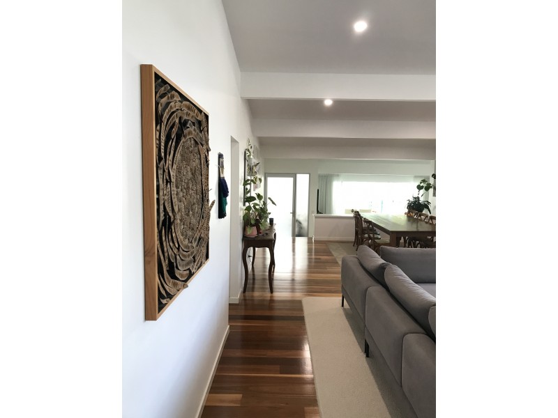 15 Sunset Drive, Noosa Heads QLD 4567