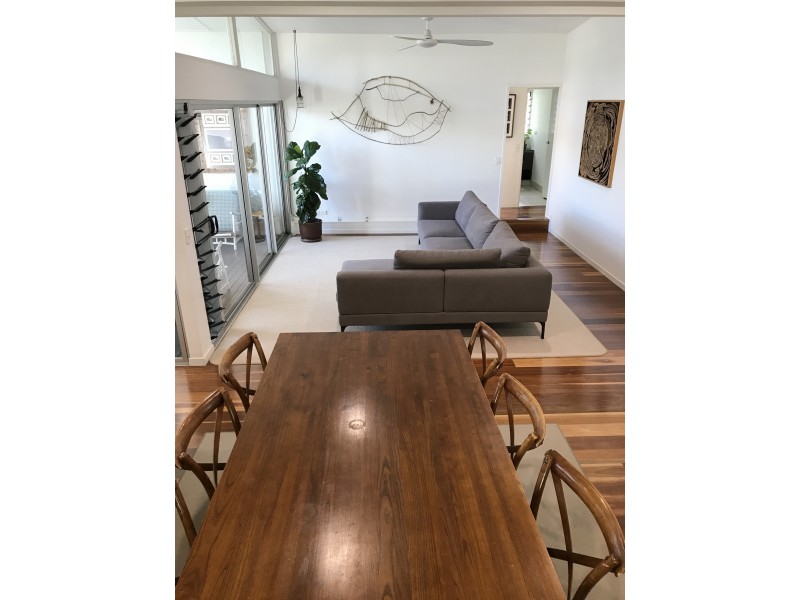 15 Sunset Drive, Noosa Heads QLD 4567