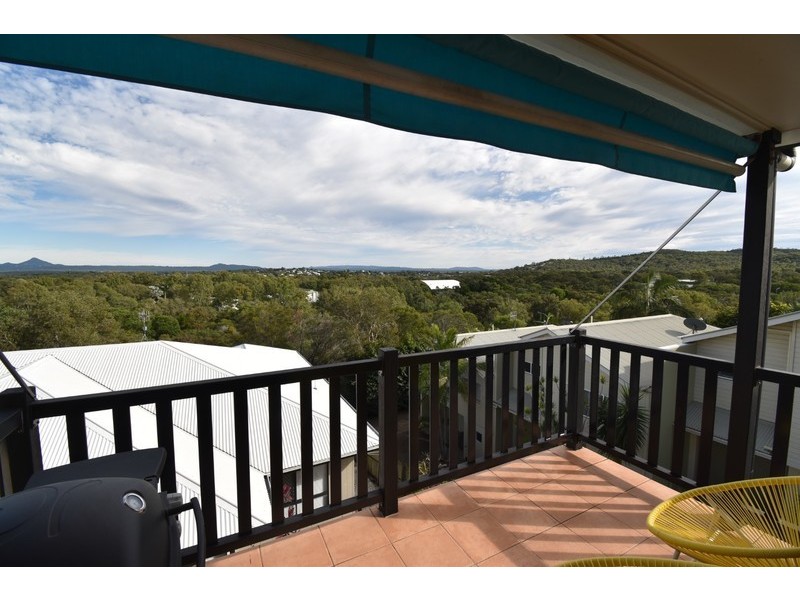 2/17 Advance Place, Sunrise Beach QLD 4567