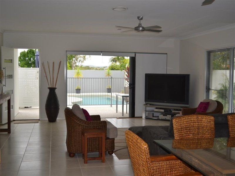 10 Waterside Court, Noosaville QLD 4566
