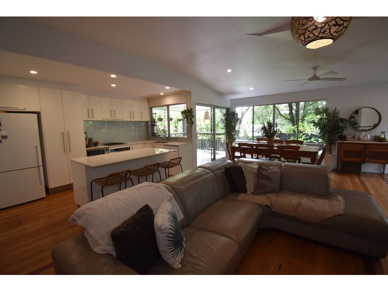 1/74 Poinciana Avenue, Tewantin QLD 4565