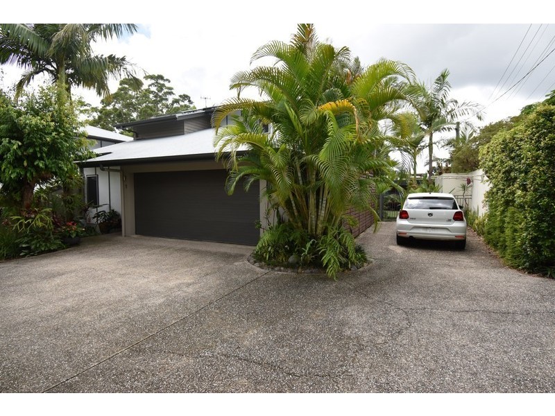 1/74 Poinciana Avenue, Tewantin QLD 4565
