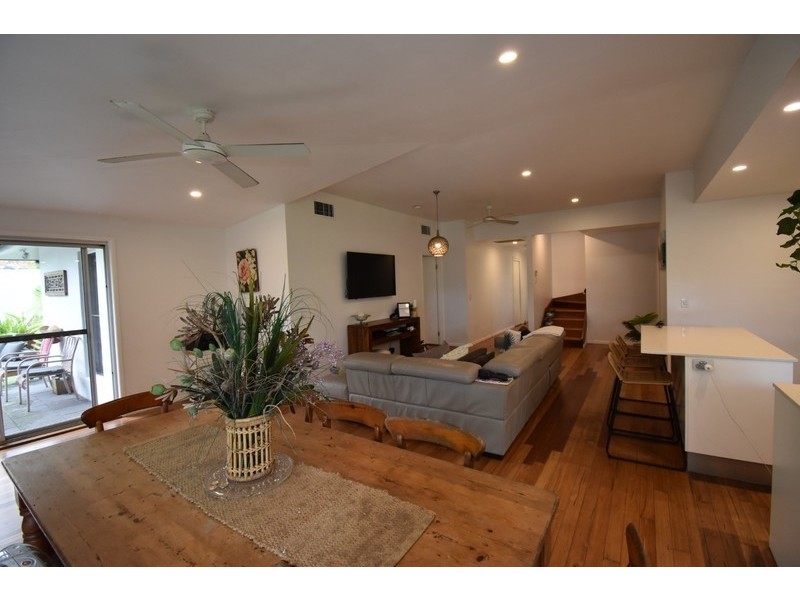 1/74 Poinciana Avenue, Tewantin QLD 4565