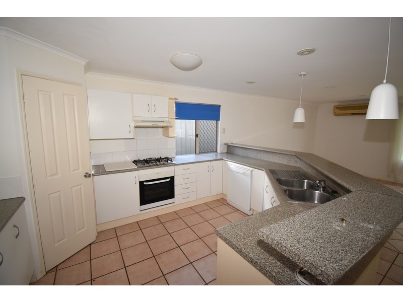 16 Seacove Court, Noosa Waters QLD 4566