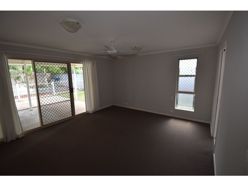 16 Seacove Court, Noosa Waters QLD 4566