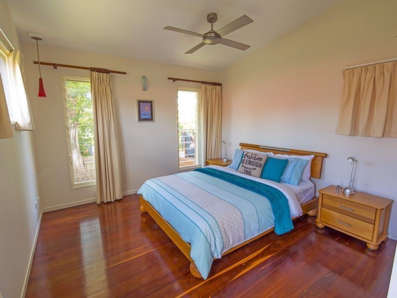 5 George St, Noosaville QLD 4566
