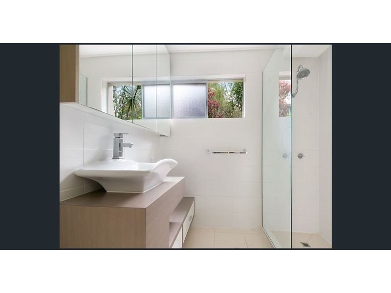 2/4 Attunga Heights, Noosa Heads QLD 4567