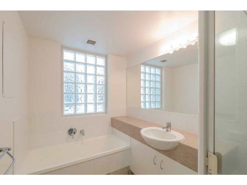 14/2-4 Serenity Close, Noosa Heads QLD 4567