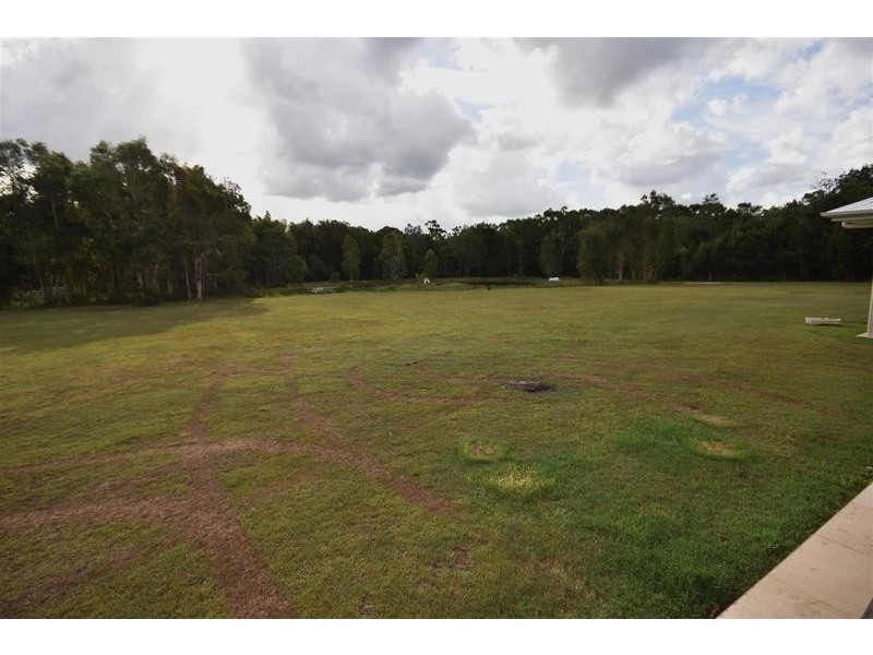 101 Silverwood Drive, Cooroibah QLD 4565