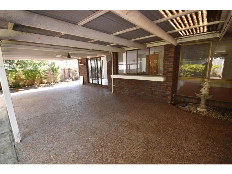 82 Goodchap St, Noosaville QLD 4566