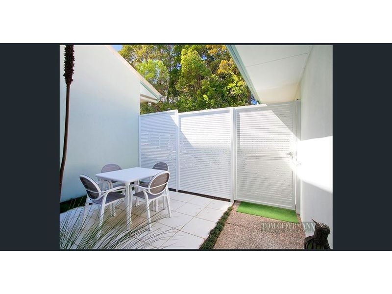 2/5 Angler St, Noosa Heads QLD 4567