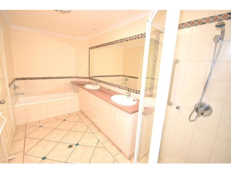 6/120 Hilton Terrace, Noosaville QLD 4566