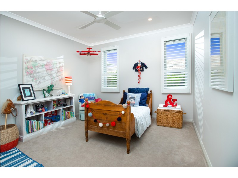 27 Aquamarine Cct, Noosa Waters QLD 4566